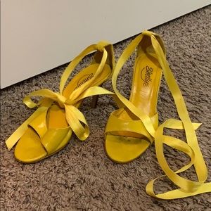 Shellys London yellow espadrille heels